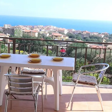 Holiday home Casa Vacanza Orizzonte *
